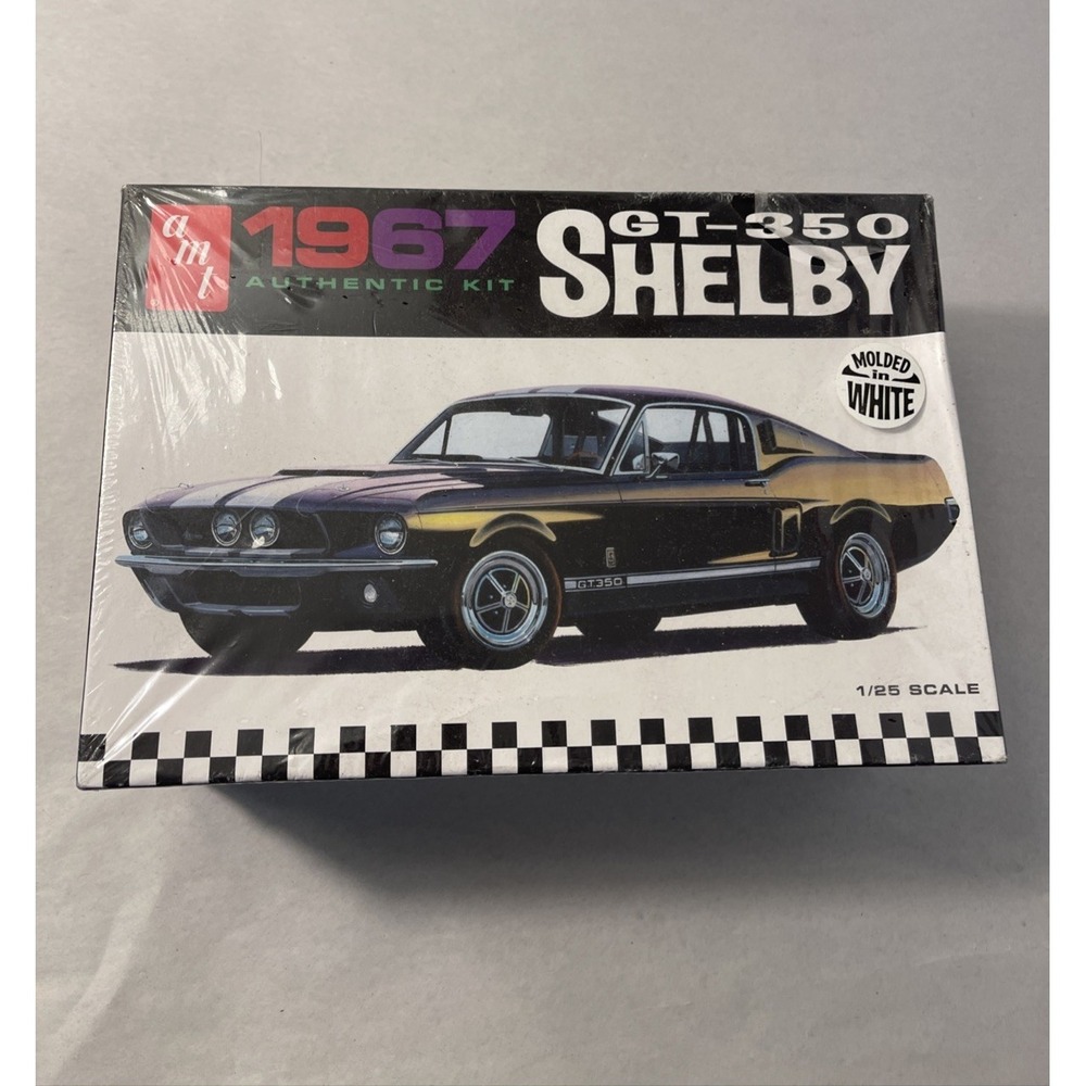 AMT 1967 Ford Mustang Shelby GT350 Model Kit White 1/25 Scale New Sealed